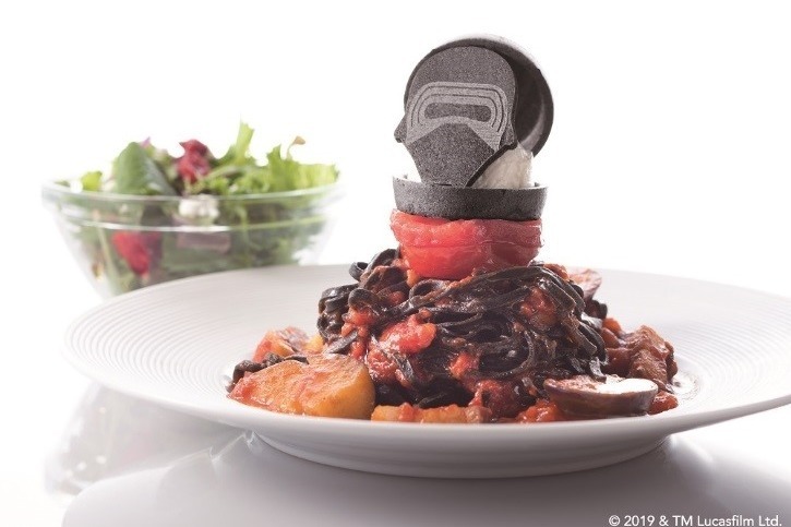 丸ビル『スター・ウォーズ／スカイウォーカーの夜明け』