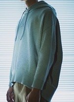 メルシーボークー　リー　ブルゾン メルシーボークー，のボアブルゾン＆“丸いバックシルエット