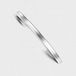 マベンウォッチズ初のアクセサリー、腕時計と重ねづけOK“ペアコーデ”が楽しめるメタリックバングル｜写真14