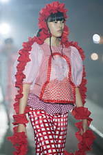 リトゥンアフターワーズ 2020年春夏コレクション - 新しいカタチの洋服は浮遊感を漂わせて｜写真9