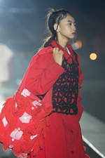 リトゥンアフターワーズ 2020年春夏コレクション - 新しいカタチの洋服は浮遊感を漂わせて｜写真20