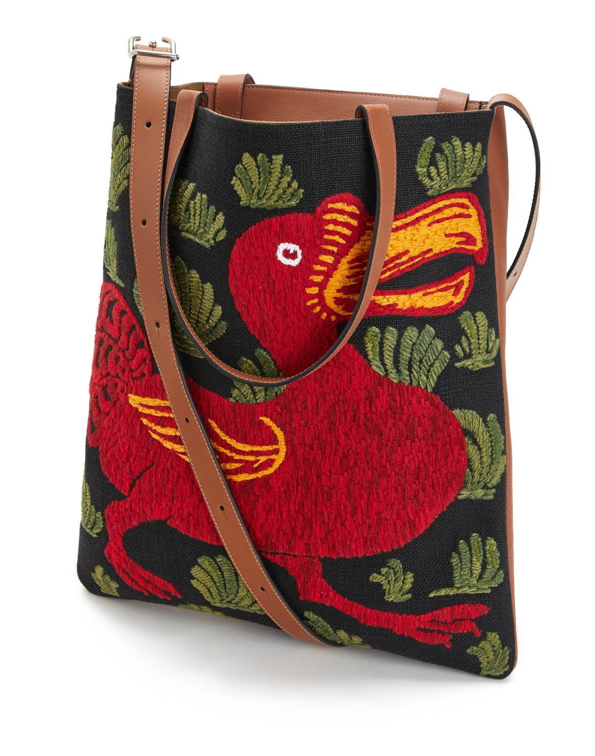 ロエベ×陶芸家ウィリアム・ド・モーガン、“幻の鳥”ドードーや花を描いたバッグなど｜写真30