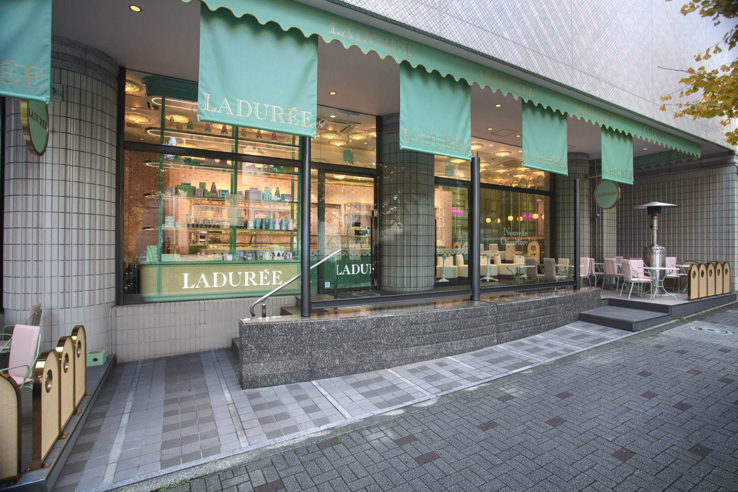 ラデュレ(Ladurée) 渋谷松濤店｜写真7