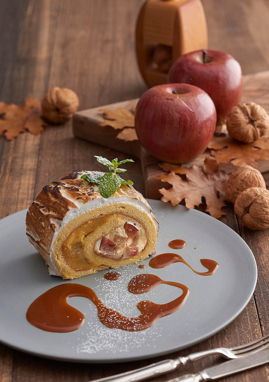 キハチ カフェの冬限定スイーツ - 新感覚“焼き芋”パフェ、安納芋のアップルパイやロールケーキなど｜写真4