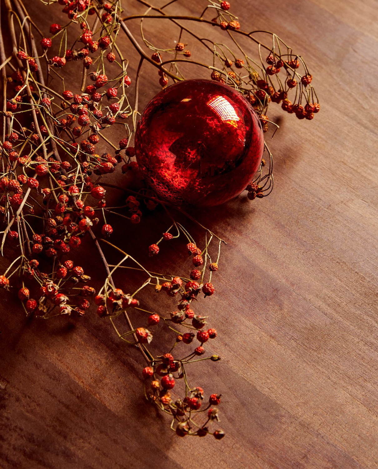 ZARA HOMEのクリスマスインテリア＆雑貨、雪の結晶キャンドルやサンタのスノーボール｜写真70