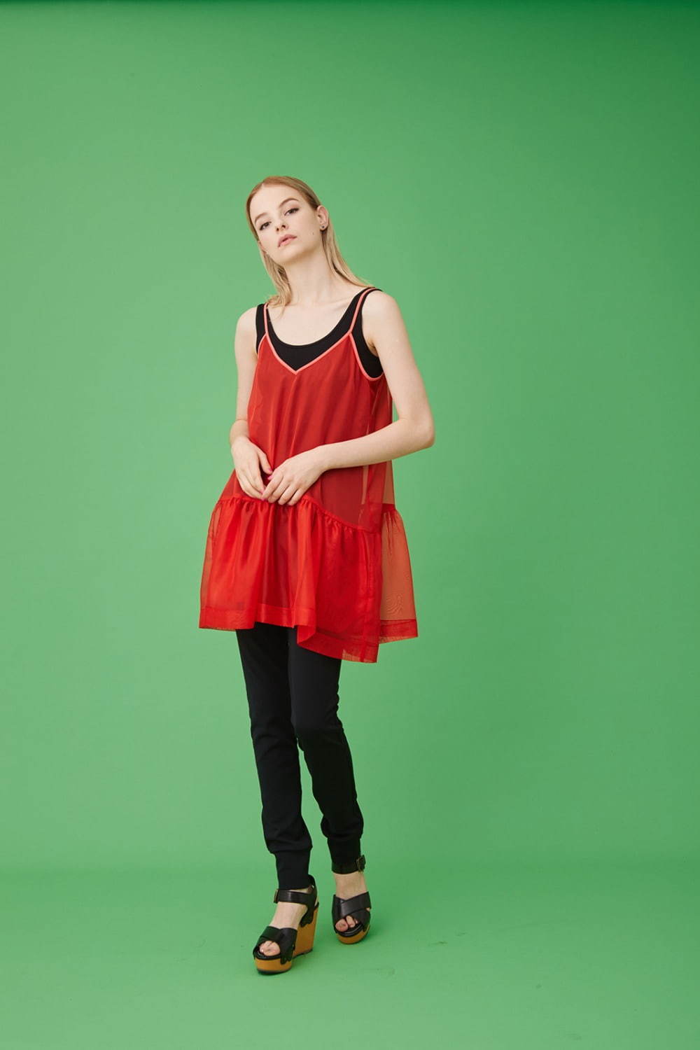 アビィ 2020年春夏｜female キャミソール