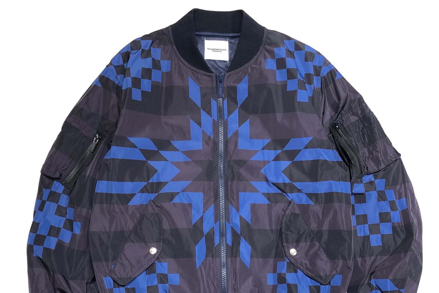 タカヒロミヤシタザソロイスト．直営店が渋谷パルコに、幾何学模様＆ポエムプリントの限定ジャケットなど