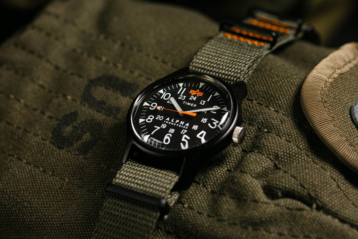 アルファ インダストリーズ(ALPHA INDUSTRIES), タイメックス(TIMEX) PLAY BOY｜写真12