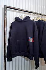 写真11/16｜アレキサンダー ワンの“星条旗”を配したパーカーやT