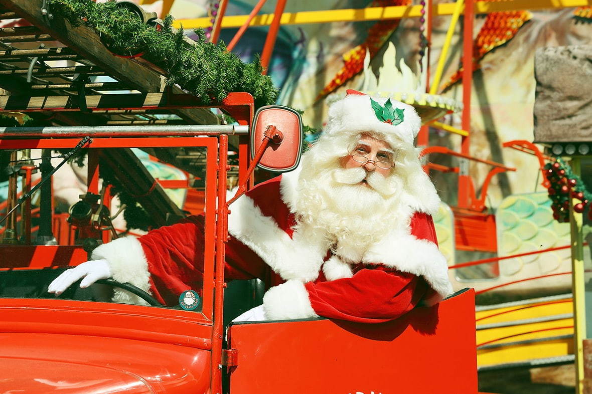 角田明子写真展「サンタさんが いっぱい」六本木で、北欧のサンタクロース作品約60点を展示｜写真1