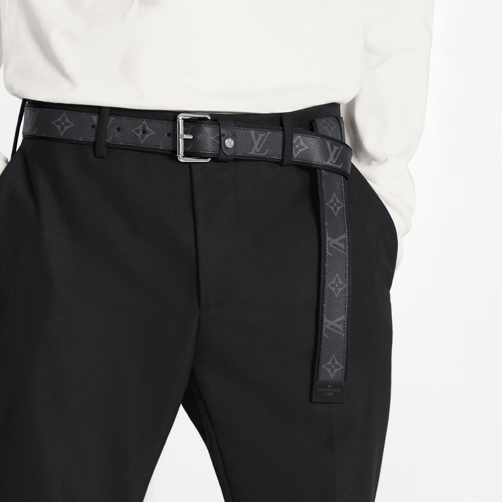 ルイ・ヴィトンの新作メンズ・ベルト、チェーン付き“モノグラム 