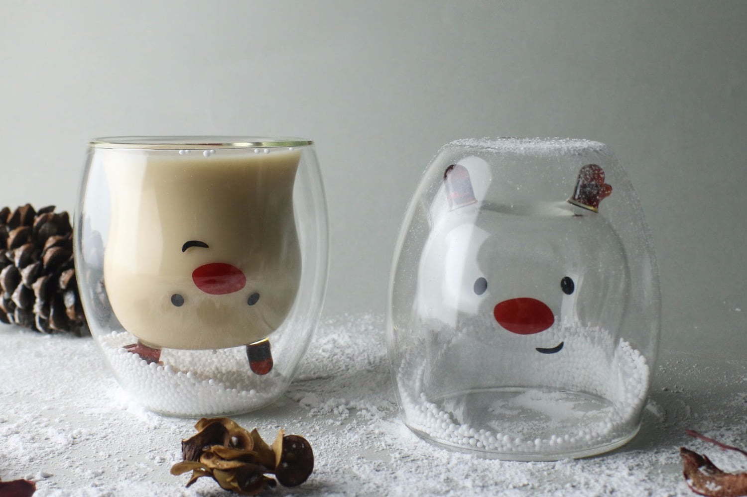 ドリンクを注ぐと トナカイ が顔をだす グッドグラス 新作 東京 横浜で限定発売 ファッションプレス ドリンクを注ぐと トナカイ が顔をだす グッドグラス 新作 東京 横浜で限定発売 ファッションプレス