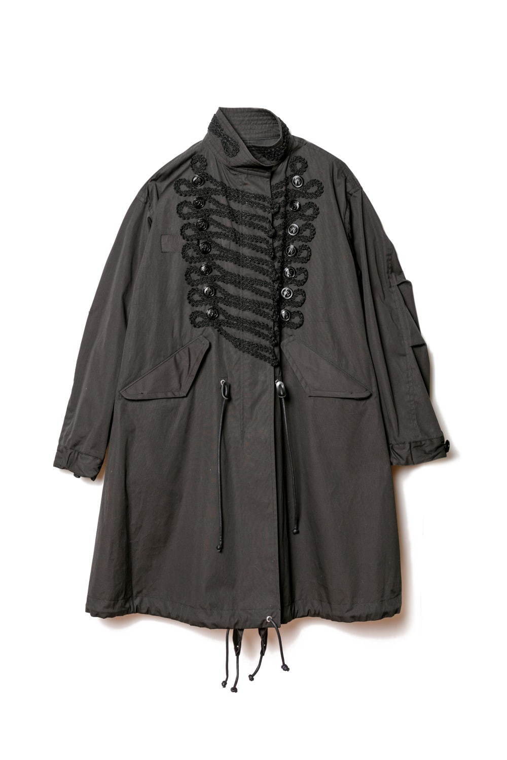 sacai ドーバー限定のモッズコート、ナポレオンジャケットの装飾を加えて｜写真6