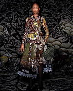 ディオールから“カムフラージュ柄”の新作ブックトートやサドル バッグが登場｜写真6