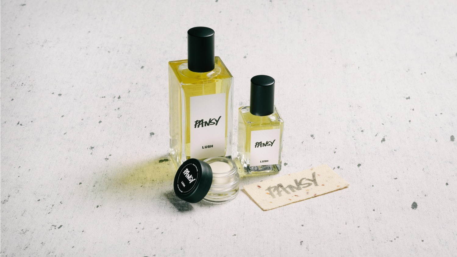 ラッシュの新作練り香水、“深い愛情”を表現したソリッドパフュームやローズ×レモンの甘い香り｜写真9