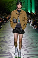 ディオール メンズ フォール 2020 コレクション - エレガンスに落とし込んだ“若きエネルギー”｜写真24