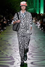 ディオール メンズ フォール 2020 コレクション - エレガンスに落とし込んだ“若きエネルギー”｜写真46