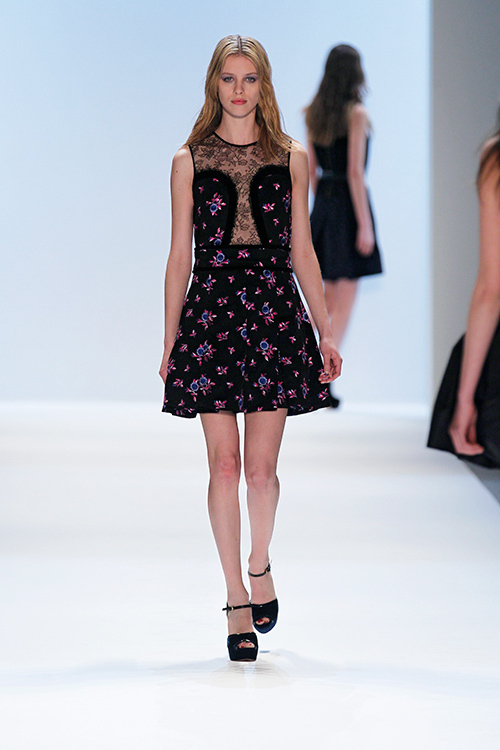ジルスチュアート 2012-13年秋冬 <span>コレクション</span> - 写真31
