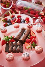 京王プラザホテルのストロベリーブッフェ - 苺たっぷりのタルトやゼリー、チョコかけ丸ごと苺も｜写真10