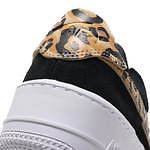 ナイキの“アニマル柄スウッシュ”厚底スニーカー、上質なスエードアッパー×プラットフォームソール｜写真20