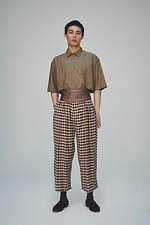 サスクワァッチファブリックス 2020年春夏メンズコレクション、“兼ね合い”を取るフォルム・色の実践｜写真14