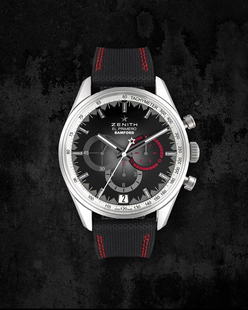 ゼニス×英カスタムウォッチメーカーのコラボ腕時計、マット仕上げのケースにレッドがアクセントの文字盤｜写真2