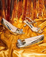 セルジオ ロッシの新作シューズ - “ゴールド”で彩ったパンプスやスニーカー、ハイヒール｜写真13