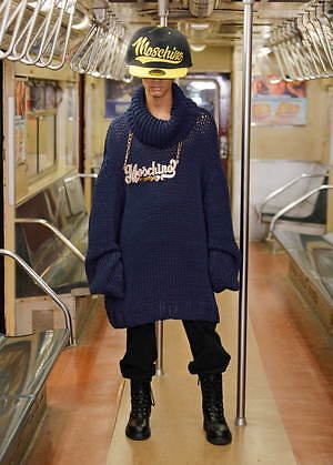 モスキーノ(MOSCHINO) 2020年プレフォールウィメンズ&メンズコレクション  - 写真10