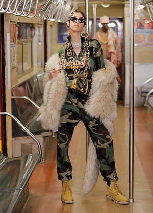 モスキーノ(MOSCHINO) 2020年プレフォールウィメンズ&メンズコレクション  - 写真12