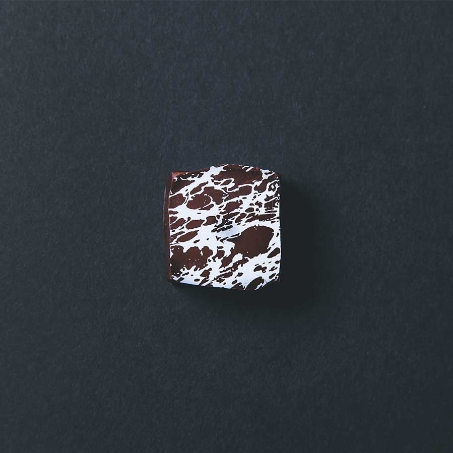 ザ・サウザンド キョウト初のチョコレートボックス、宇治抹茶や黒七味のボンボンショコラ｜写真9