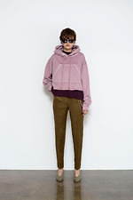 soe 2020年春夏ウィメンズコレクション、90'sのグランジを忍ばせたスクールスタイル｜写真9