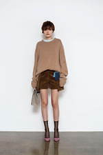 soe 2020年春夏ウィメンズコレクション、90'sのグランジを忍ばせたスクールスタイル｜写真2