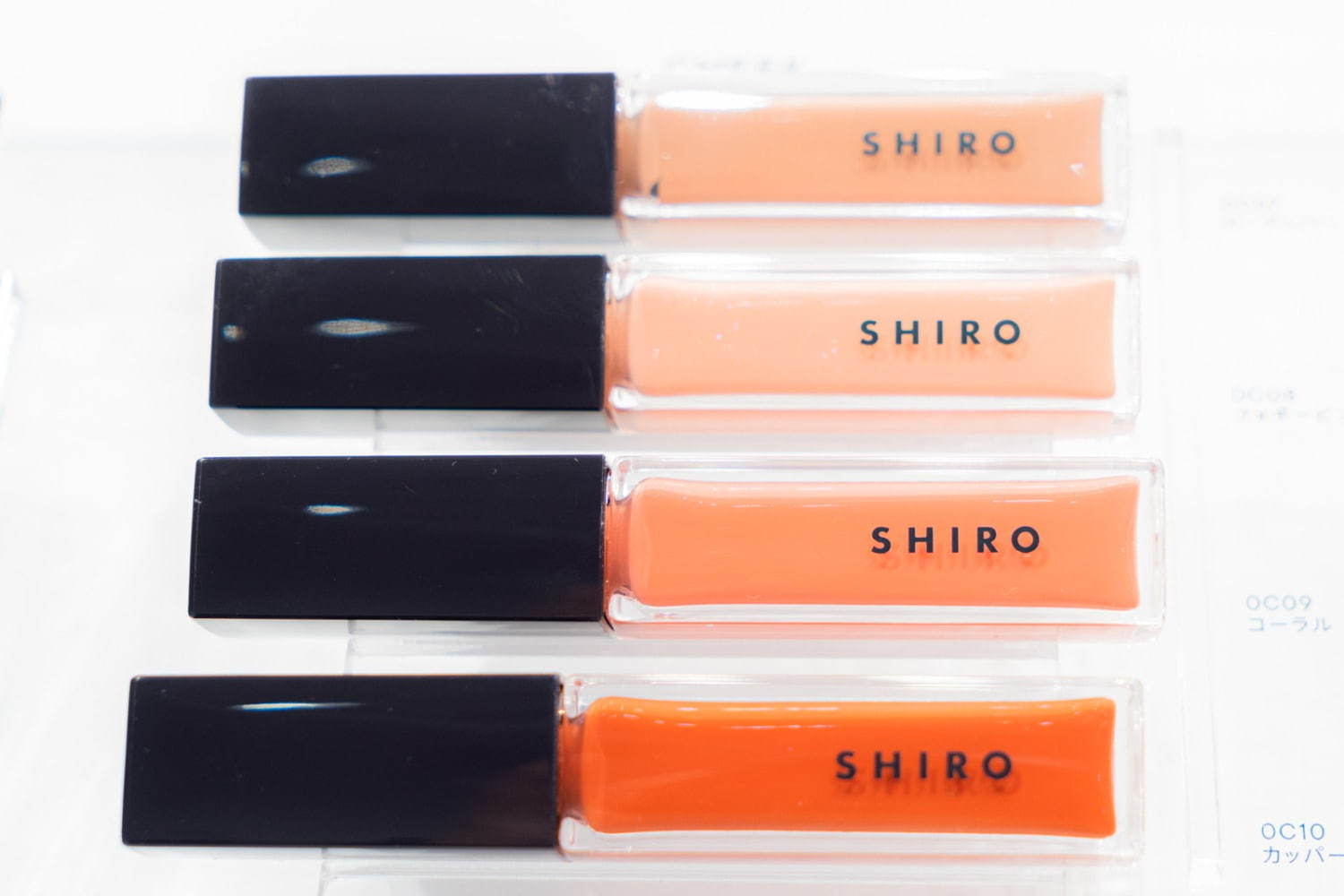 SHIRO“ブルーラメ入り”ピンクベージュチーク