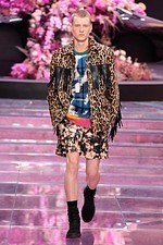 2020年春夏おすすめメンズコーデは“ロックファッション”に注目、人気ブランドの着こなしをチェック｜写真8