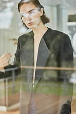 アキラナカ 2020年プレフォールコレクション - プレイフルなスピリットで自由に生きる｜写真1