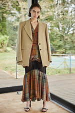 アキラナカ 2020年プレフォールコレクション - プレイフルなスピリットで自由に生きる｜写真11