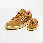 リーボック×トムとジェリー、毛皮を模したフリース素材のスニーカー“インスタポンプフューリー”など｜写真6