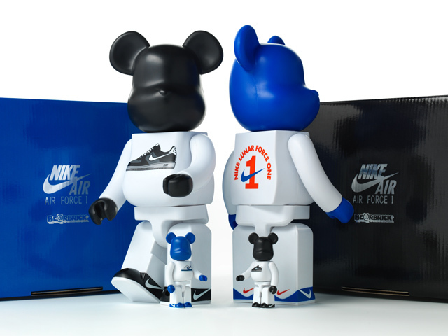 NIKE x BE@RBRICK コレクションにスニーカー＆ジャケット登場｜写真1