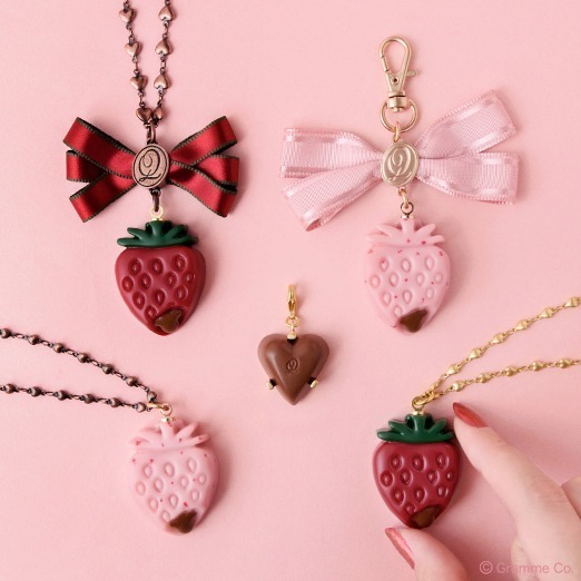 Q-pot.“苺ガナッシュチョコ”や“つまみ食い”モチーフのバレンタイン