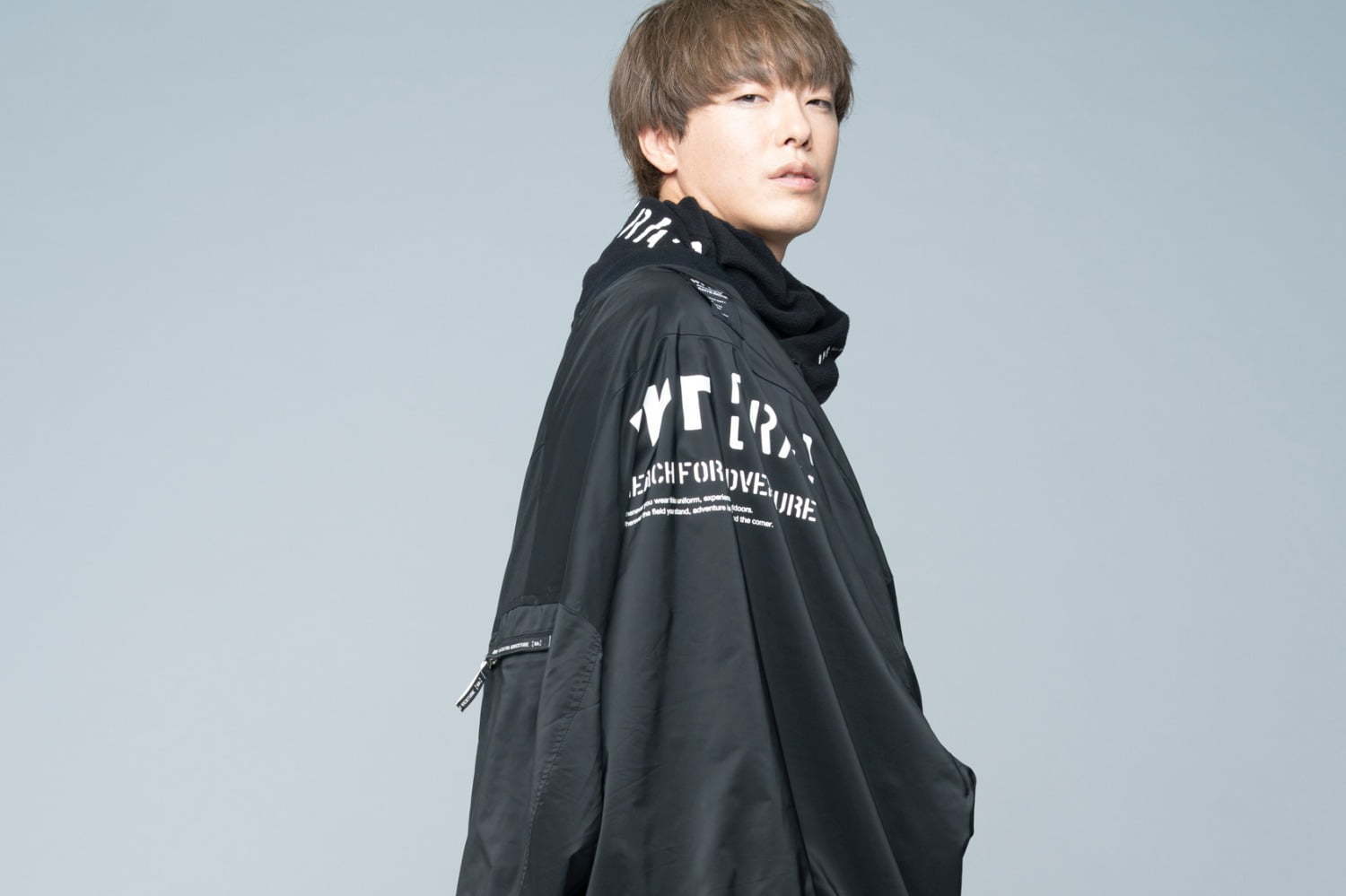 SPYAIR IKE アイケーイー グレー フード付き ミュージシャン 未使用 SPYAIR IKE アイケーイー グレー フード付き ミュージシャン 未