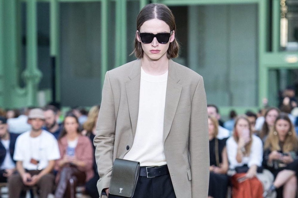 夏コーデ｜メンズテーラードジャケットのおすすめコーデ〈2020春夏〉人気ブランドのカジュアルな着こなしを特集