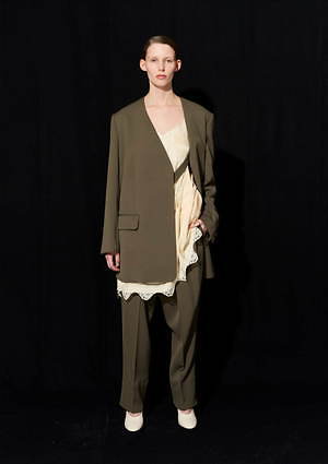 アンスクリア(INSCRIRE) 2019-20年秋冬ウィメンズコレクション  - 写真19