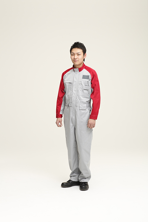 ケイタ マルヤマの丸山敬太が、JAL客室乗務員の新しい制服をデザイン｜写真58