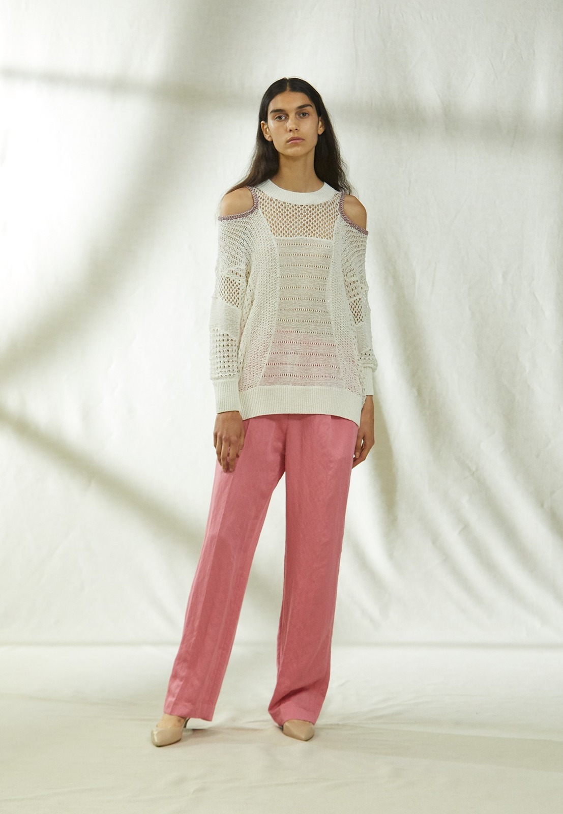 写真40 42 レディース ピンクのパンツ ロング のコーディネート着用 コレクションルックギャラリー ファッションプレス