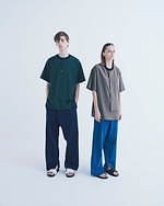 クルニ 2020年春夏ウィメンズ＆メンズコレクション、日常に溶け込む非対称のバランス｜写真19