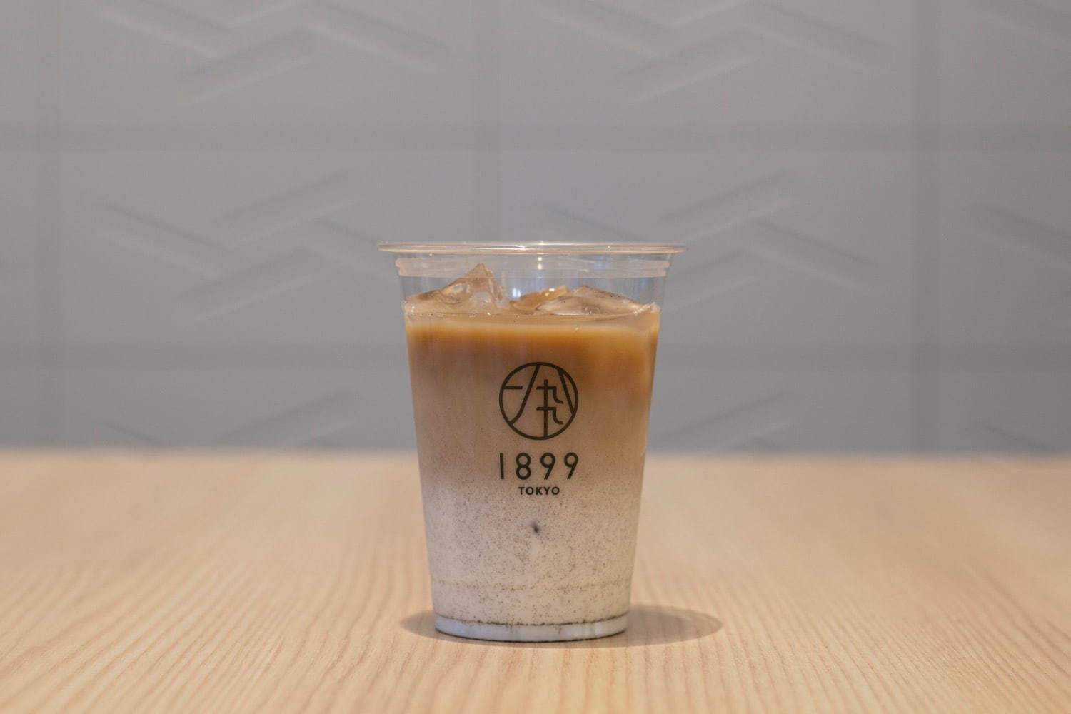 日本茶カフェ「チャヤ1899東京」新橋に、“プロが点てる”本格抹茶ラテや濃厚ジェラートなど販売｜写真6