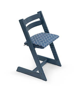 Stokke × minä perhonenのコラボレーションクッションの発売の