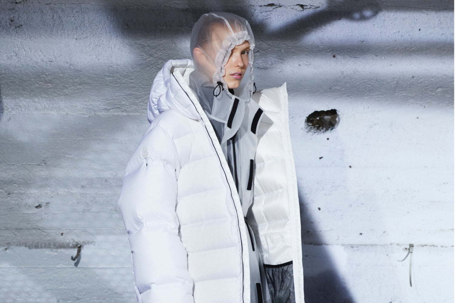 6 モンクレール 1017 アリックス 9SM“レイヤリング”で楽しむダウンや半透明ロングパーカー