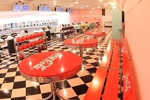 コースカ ベイサイド ストアーズ 横須賀に エリア最大級食ゾーンや映画館など100店以上の商業施設 ファッションプレス