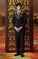 リーガロイヤルホテル大阪のユニフォームをホワイトマウンテニアリング相澤がデザイン｜写真2